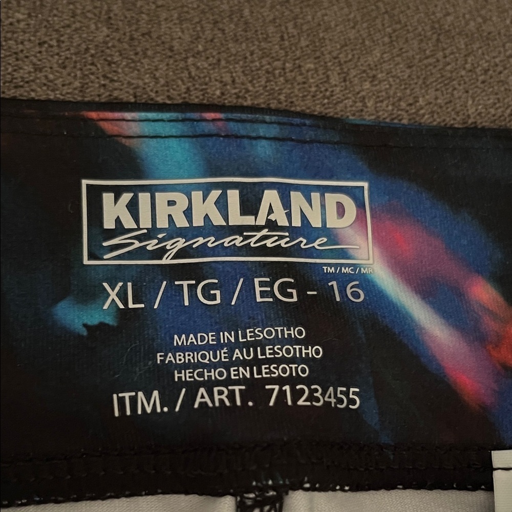 Kirkland Signature Black Multicolor Kids Leggings - Picture 3 of 11